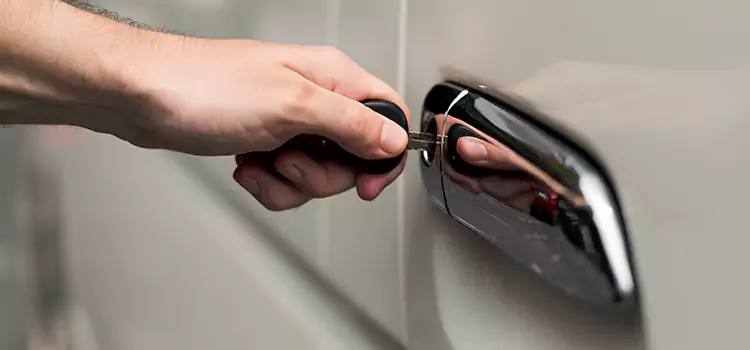 Why Choose Our Auto Locksmith Team in Elkhart, IN?